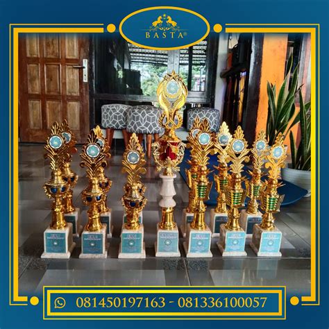 Sertifikat, penghargaan, tanda, atau dokumen yang dipajang di mister id memberikan push trophy Kualitas cash terbaik lega topup banyak yang dijamin.