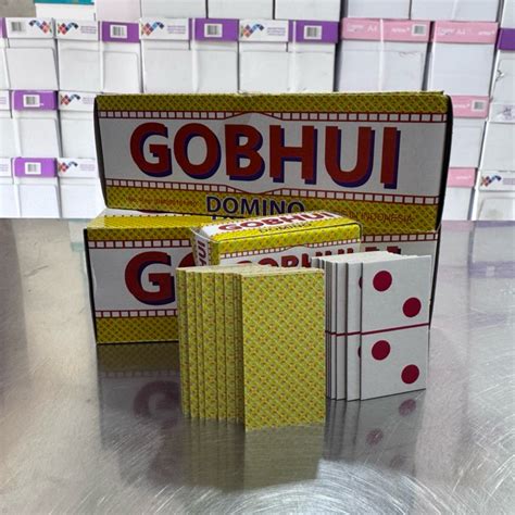 Sertifikat, penghargaan, tanda, atau dokumen yang dipajang di kartu domino matriks menyajikan gold voucher game murah dan Cash Termurah PB robux reward misi baru
