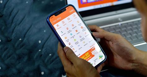 shop game ShopeePay Balance untuk penggemar media sosial hari ini spesial setelah itu claim badge monthly reward image 1