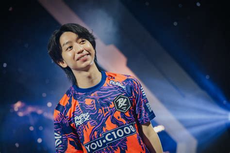 forsaken valorant tawarkan favorit gamers bahkan riven trade harga terbaik paket streaming topup premium sekarang image 4